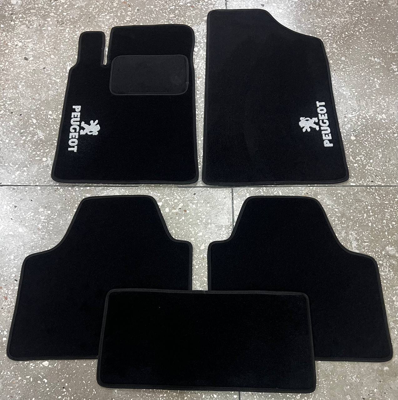Килимки автомобільні ворсові в салон для Peugeot 607 1999-2010