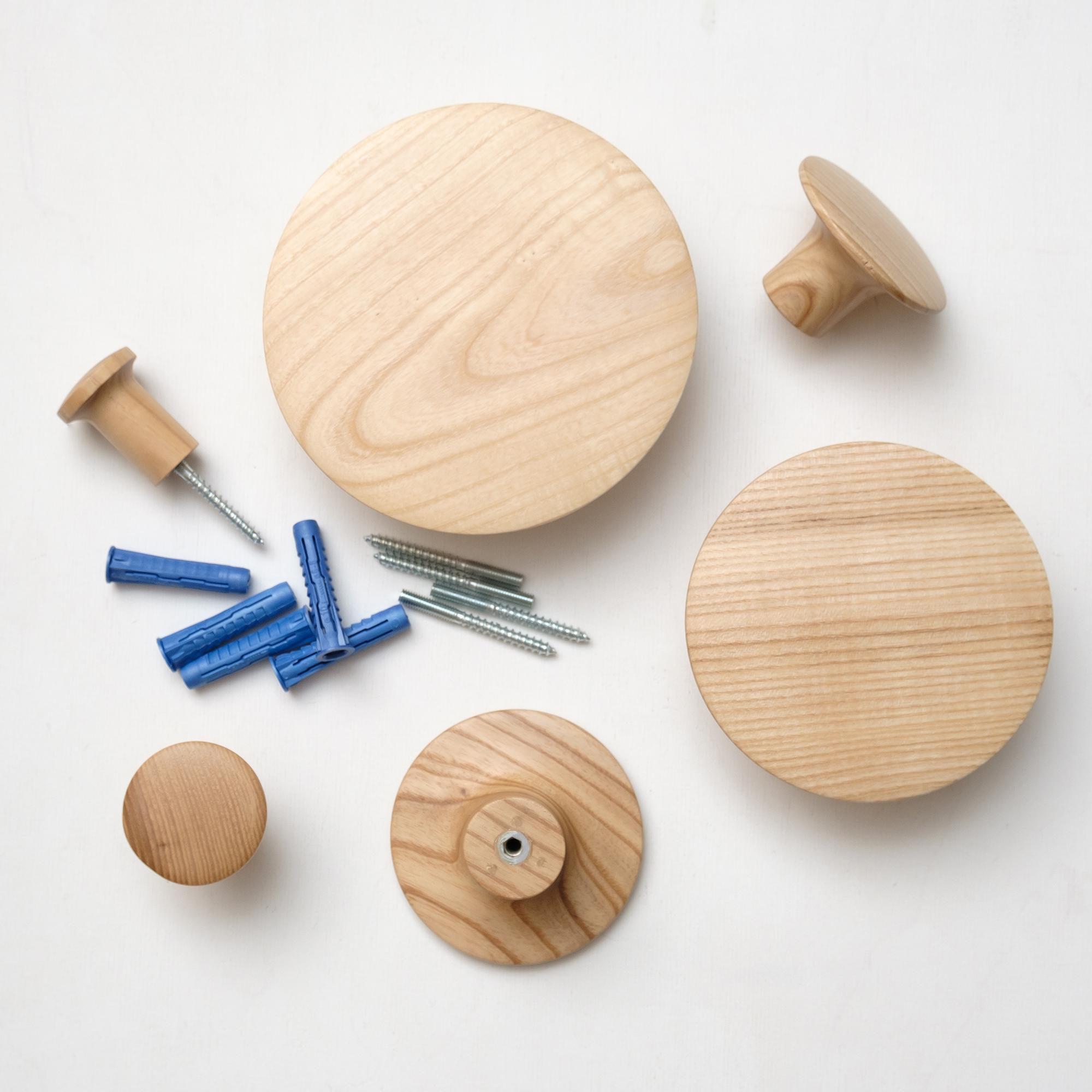 Набор деревянных мебельных крючков для одежды ø 35-150 мм 6 шт. Ясень (50026) - фото 3