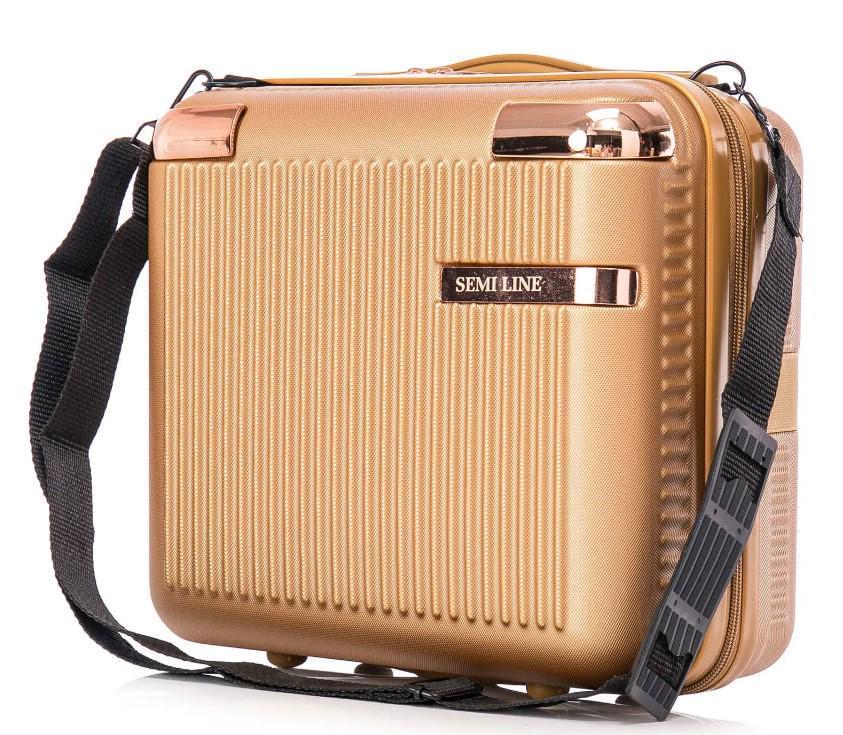 Кейс для косметики SEMI LINE 16 л Gold (T5663-2) Кейс для косметики SEMI LINE 16 л Gold (T5663-2)