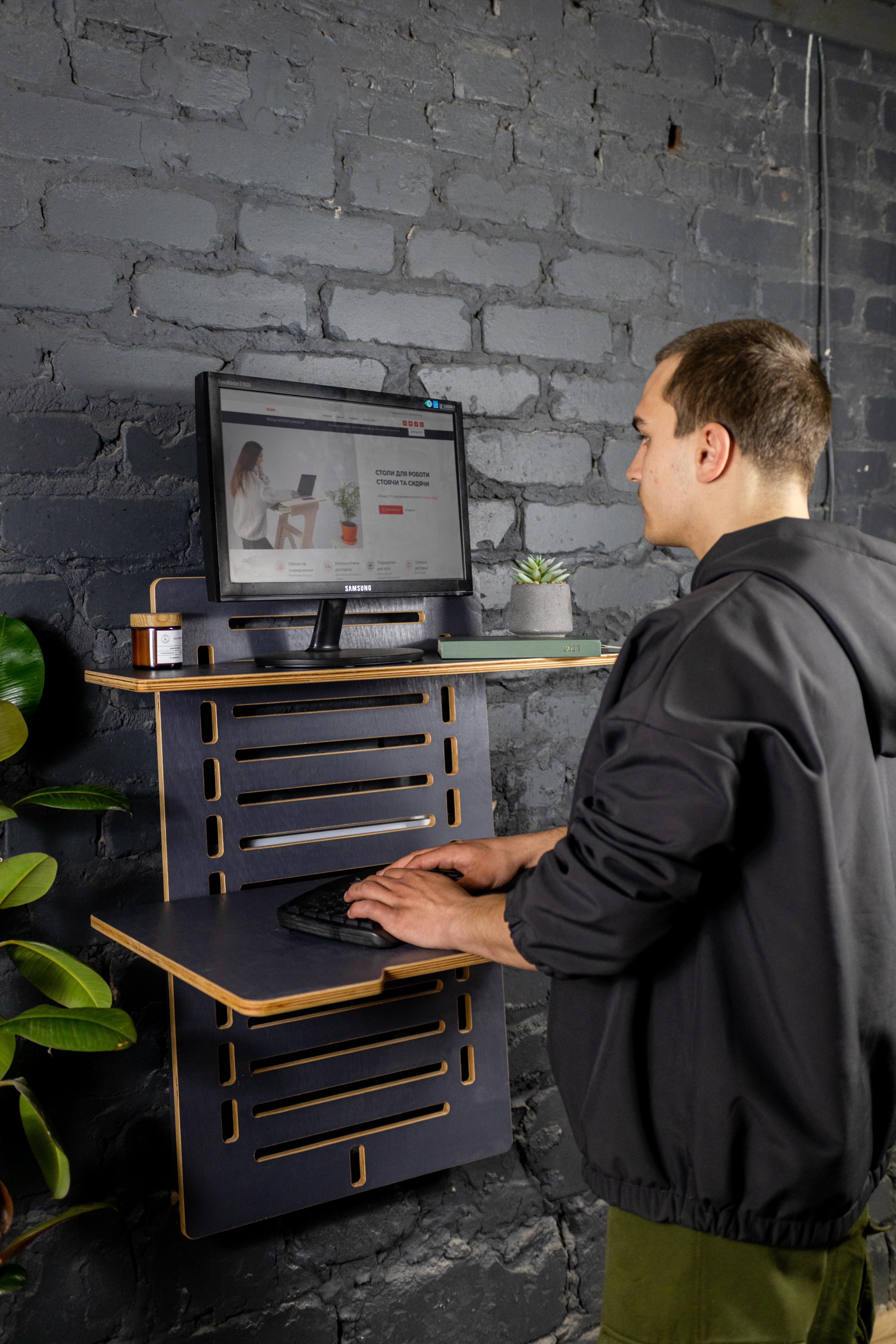 Стіл для ноутбука та хоббі Otaman Desk Coworking area Гранітний (567489) - фото 2 Стіл для ноутбука та хоббі Otaman Desk Coworking area Гранітний (567489) - фото 2