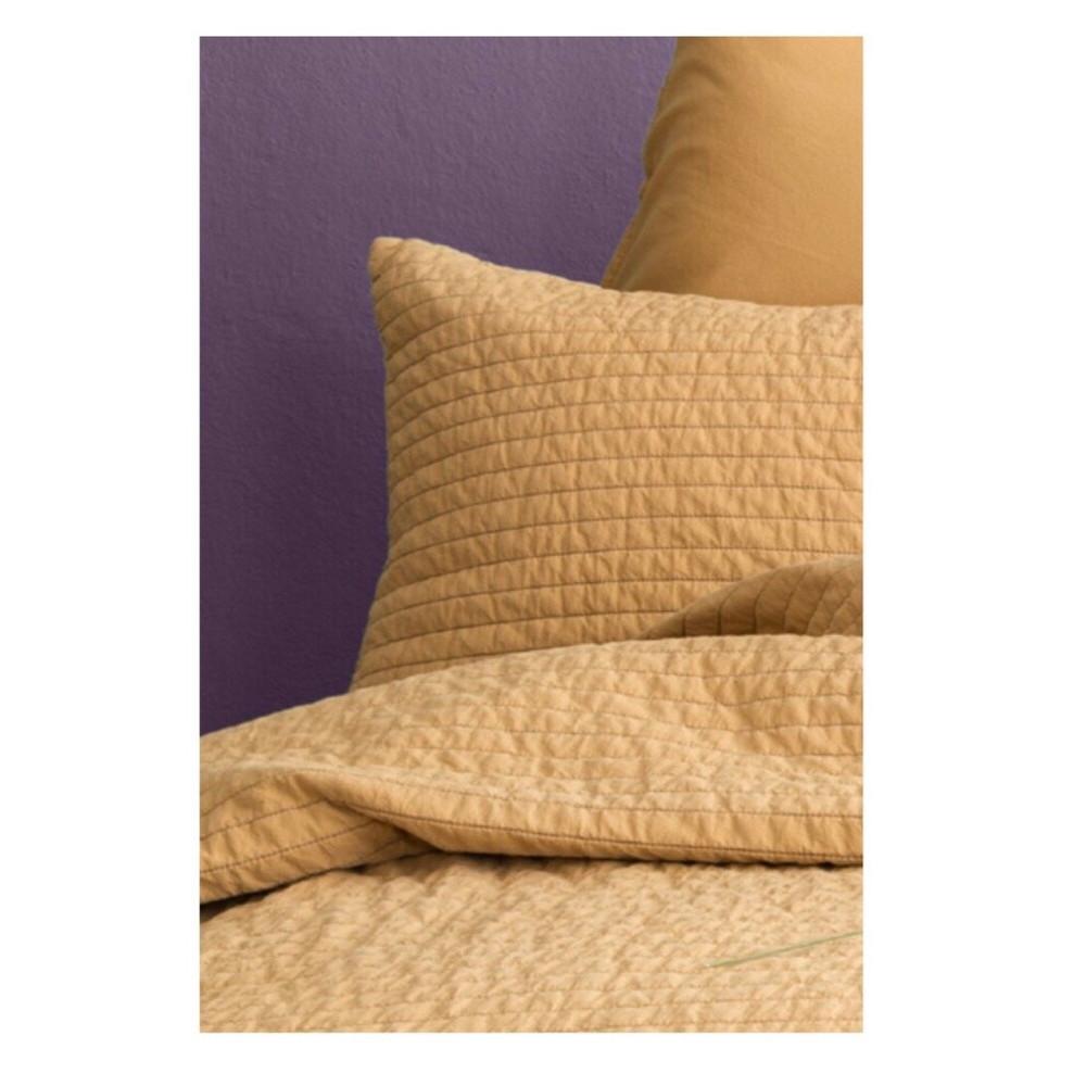 Покрывало Issimo Home Savanna mustard 240x260 см с наволочками 2 шт. 50x70 см (2000022281828) - фото 2 Покрывало Issimo Home Savanna mustard 240x260 см с наволочками 2 шт. 50x70 см (2000022281828) - фото 2