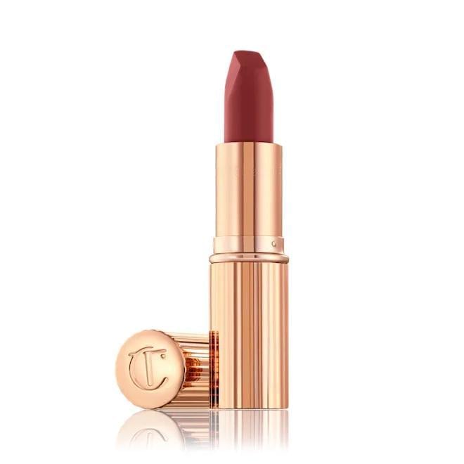 Помада губная аналог Charlotte Tilbury Matte Revolution Walk Of No Shame (5060542728225)