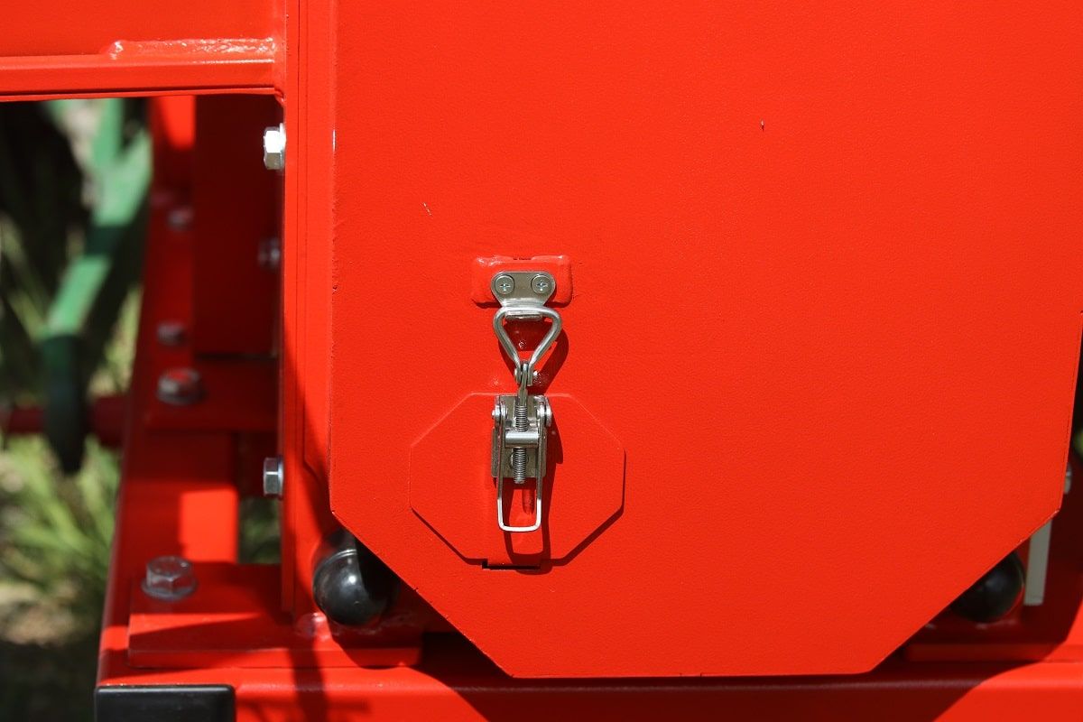 Подрібнювач гілок Arpal на дрова до трактора (АМ-200ТР) - фото 20 Подрібнювач гілок Arpal на дрова до трактора (АМ-200ТР) - фото 20