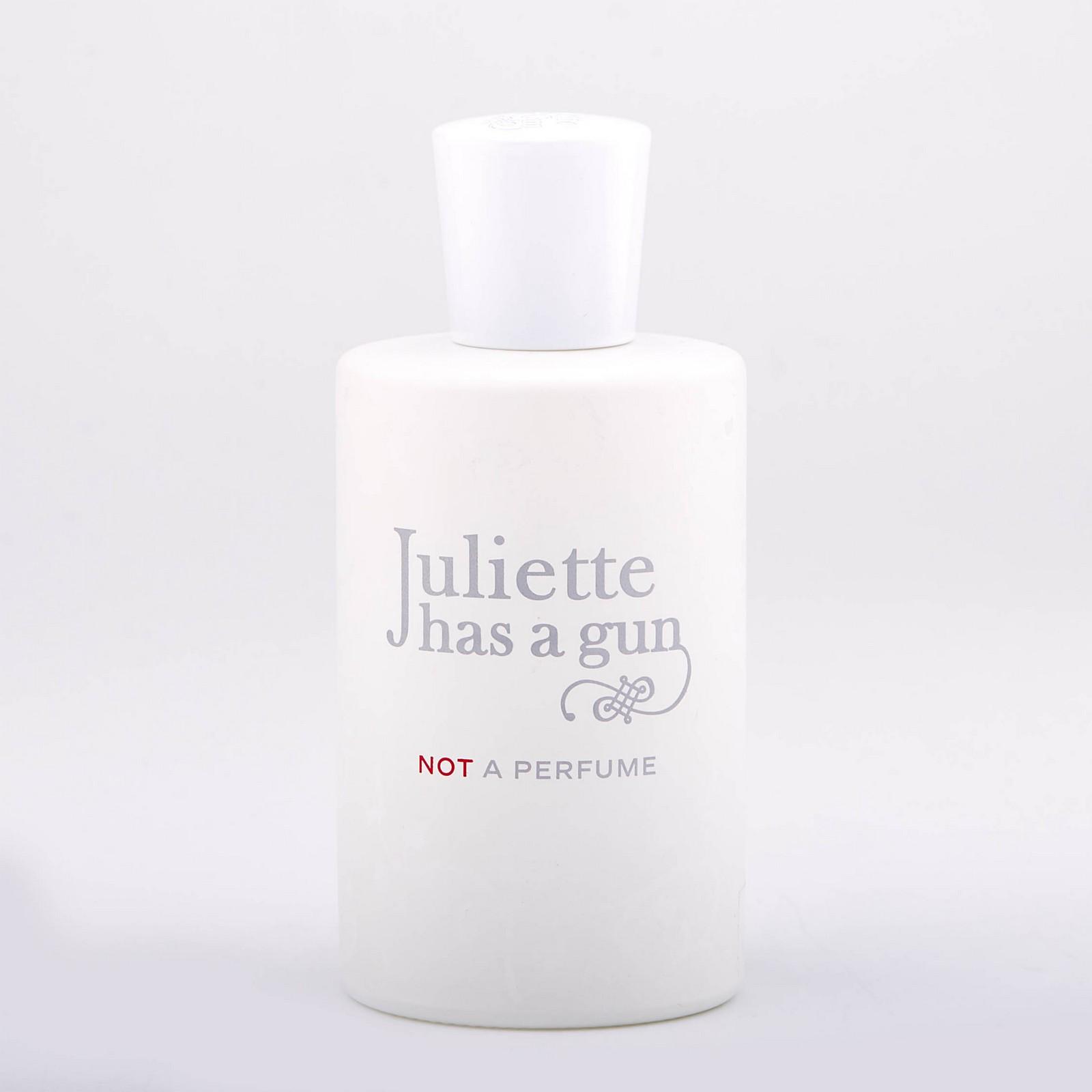 Парфюмированная вода для женщин Juliette has a gun Not A Perfume 50 мл (30014)