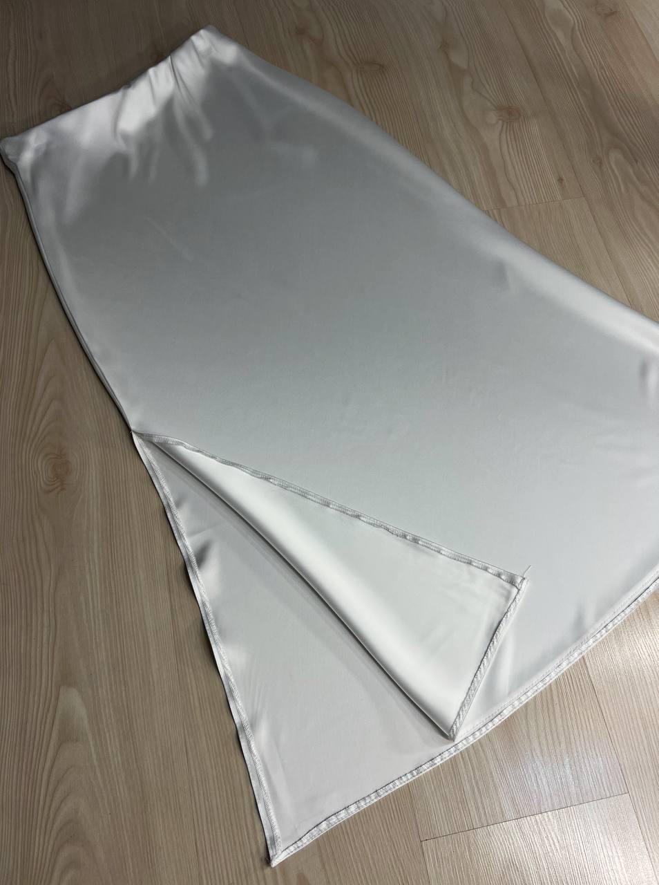 Юбка женская Gritana 230 атласная королевский шелк с разрезом на резинке S Белый (26468190) - фото 8 Юбка женская Gritana 230 атласная королевский шелк с разрезом на резинке S Белый (26468190) - фото 8