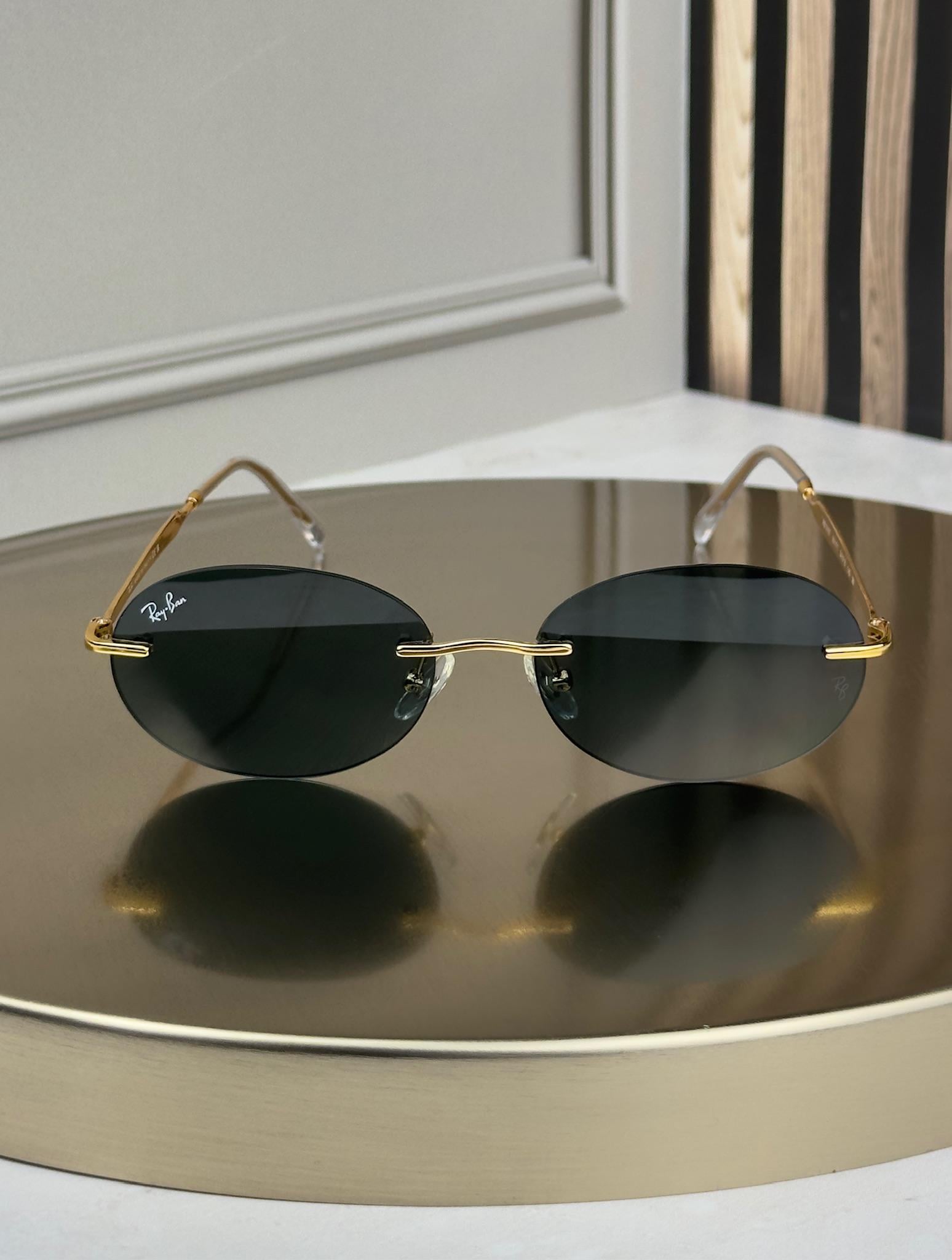 Солнцезащитные очки RAY-BAN RB3767 серая градиентная линза безободочные овальные Золотой