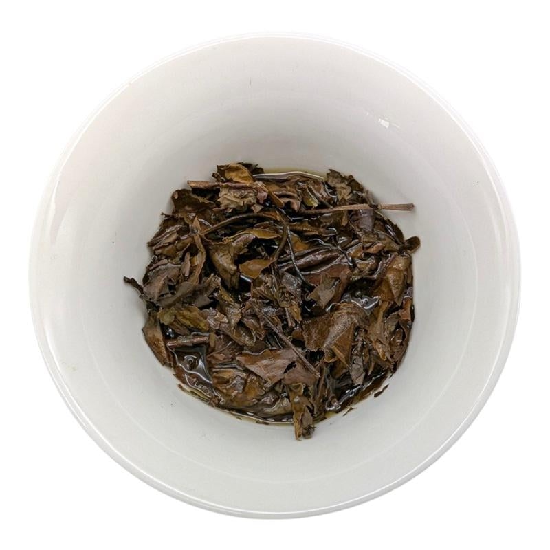 Чай белый Лао Бай Ча-Белая жемчужина Юньнани 2021 год блин 200 г (1-0-0026-w) - фото 6 Чай белый Лао Бай Ча-Белая жемчужина Юньнани 2021 год блин 200 г (1-0-0026-w) - фото 6