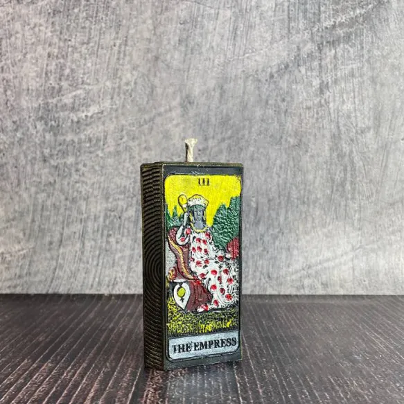 Свеча восковая Карта Таро Императрица Черный (1282)