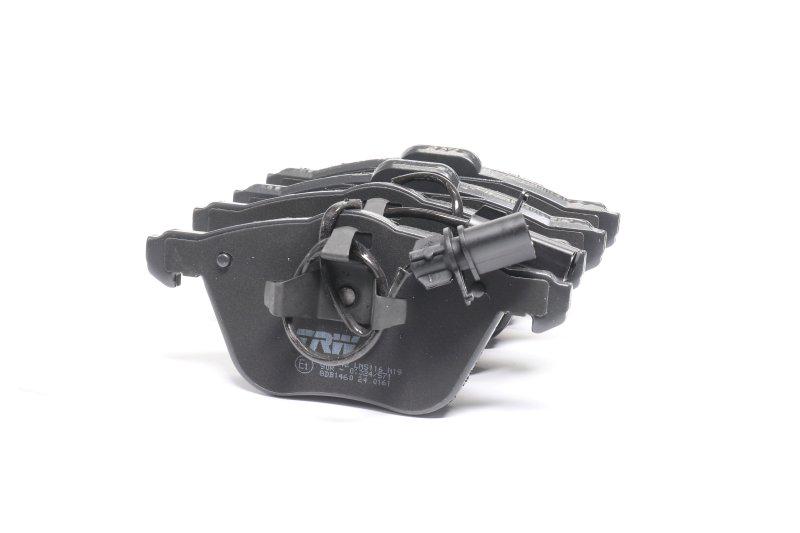 Тормозные колодки дисковые TRW Ford galaxy wgr Seat 7v8 7v9 Volkswagen t4 передние (Engine Components GDB1460)