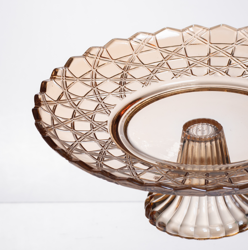 Фруктовница на ножке из толстого стекла 29 см Коричневый - фото 3 Фруктовница на ножке из толстого стекла 29 см Коричневый - фото 3