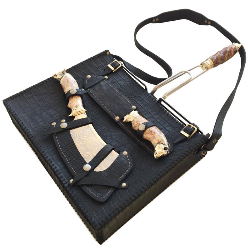 Набор для барбекю в кожаной сумке решетка широкий нож 33 см 30х38х30 см (187-2030)