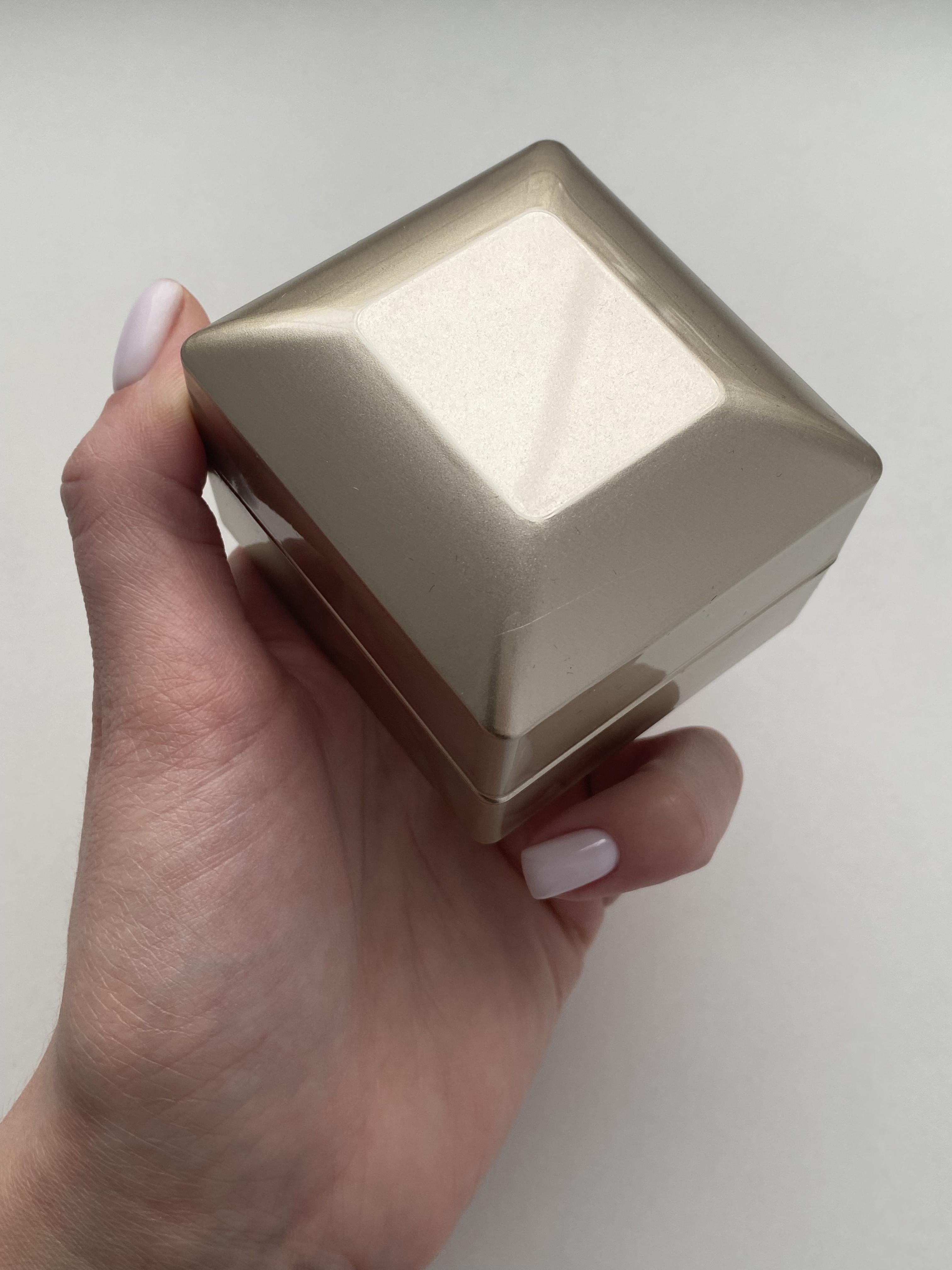 Коробочка для кольца Marry Me с подсветкой (601032) - фото 4 Коробочка для кольца Marry Me с подсветкой (601032) - фото 4