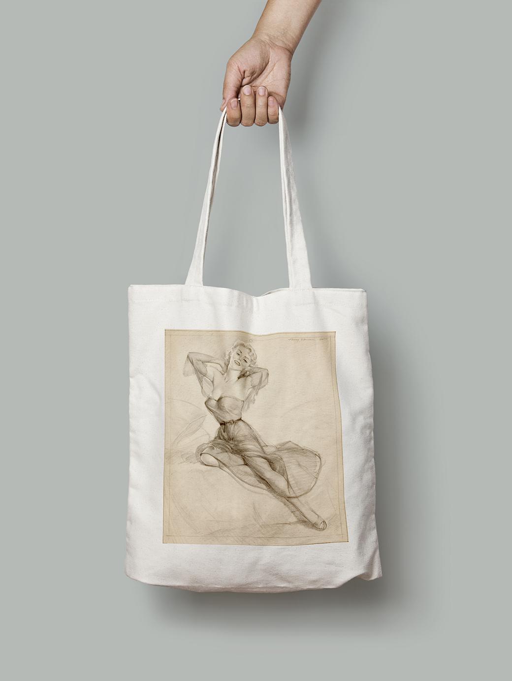 Эко-сумка Девушка сидит на кровате. Гарри Экма шопер (pin_up010253_Bag) Эко-сумка Девушка сидит на кровате. Гарри Экма шопер (pin_up010253_Bag)