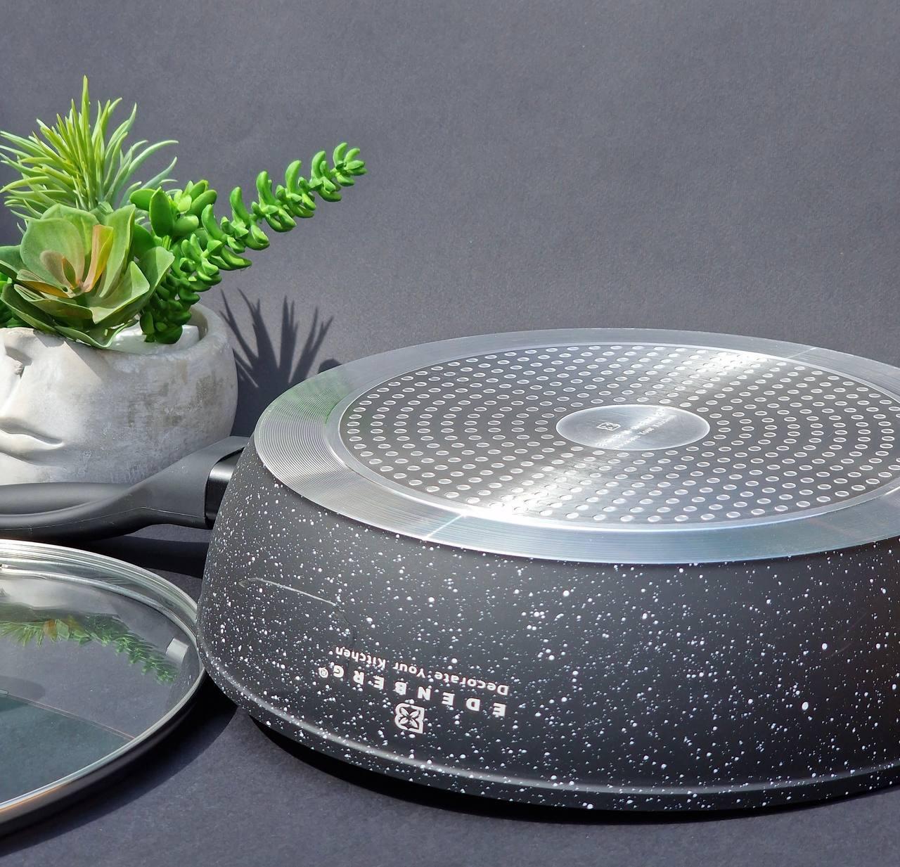 Сковорода Edenberg з мармуровим антипригарним покриттям та кришкою 24 см 2 л (EB-5715) - фото 5 Сковорода Edenberg з мармуровим антипригарним покриттям та кришкою 24 см 2 л (EB-5715) - фото 5