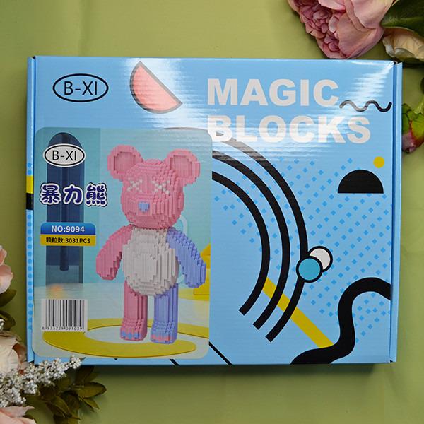 Конструктор Magic Blocks Bearbrick Мишка 3031 деталь 40,5 см - фото 3