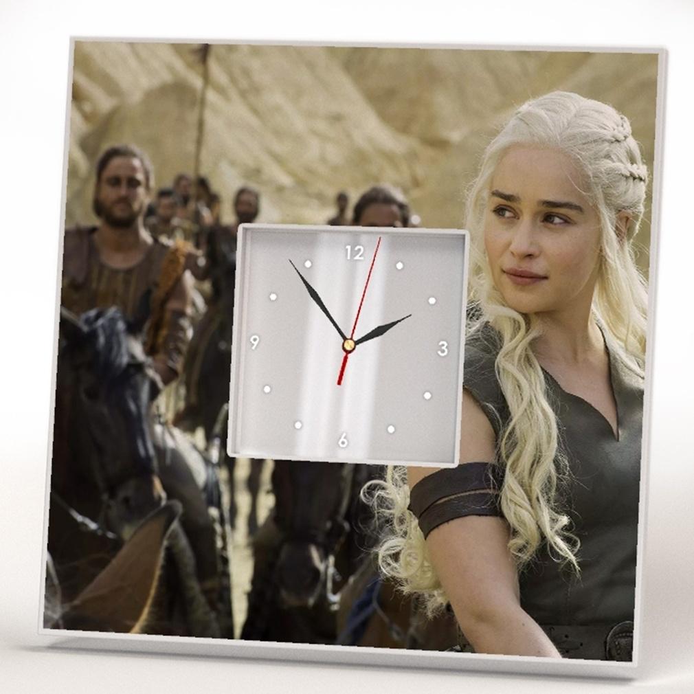 Часы Дейенерис Таргариен "Game of Thrones" 260x260 мм (C00751)