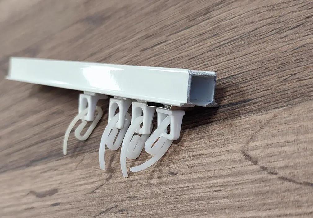 Карниз алюмінієвий однорядний Forest KS Recess прихованого монтажу 500 см (2503761611) - фото 4 Карниз алюмінієвий однорядний Forest KS Recess прихованого монтажу 500 см (2503761611) - фото 4