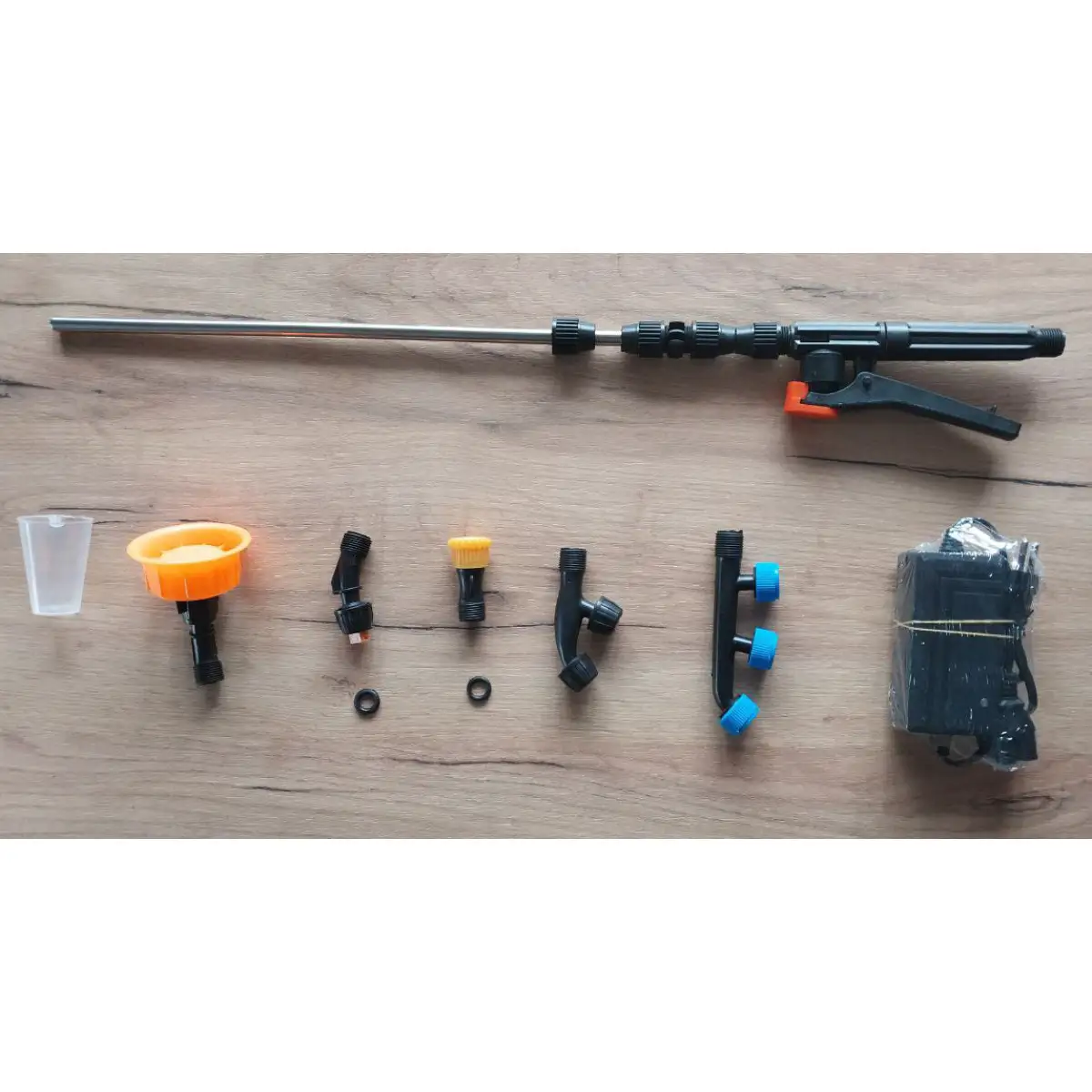 Опрыскиватель аккумуляторный Forte CL 16A (25309322) - фото 8 Опрыскиватель аккумуляторный Forte CL 16A (25309322) - фото 8