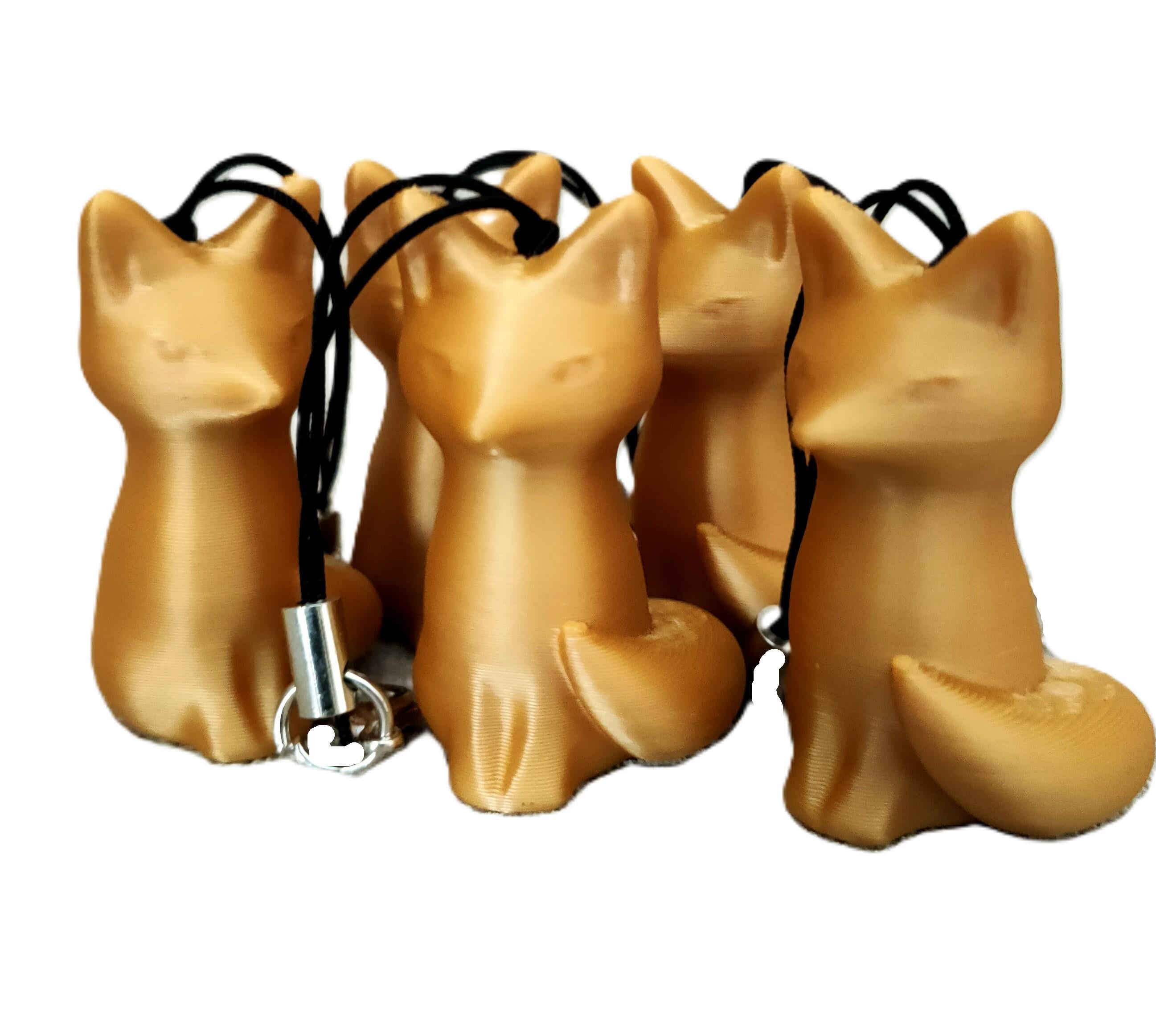 Брелок Пять лисенков 20х23х37 мм Светло-коричневый (LIS-03G-SKR)