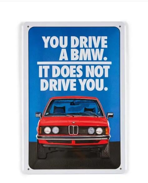 Знак металевий BMW (80235B81116)