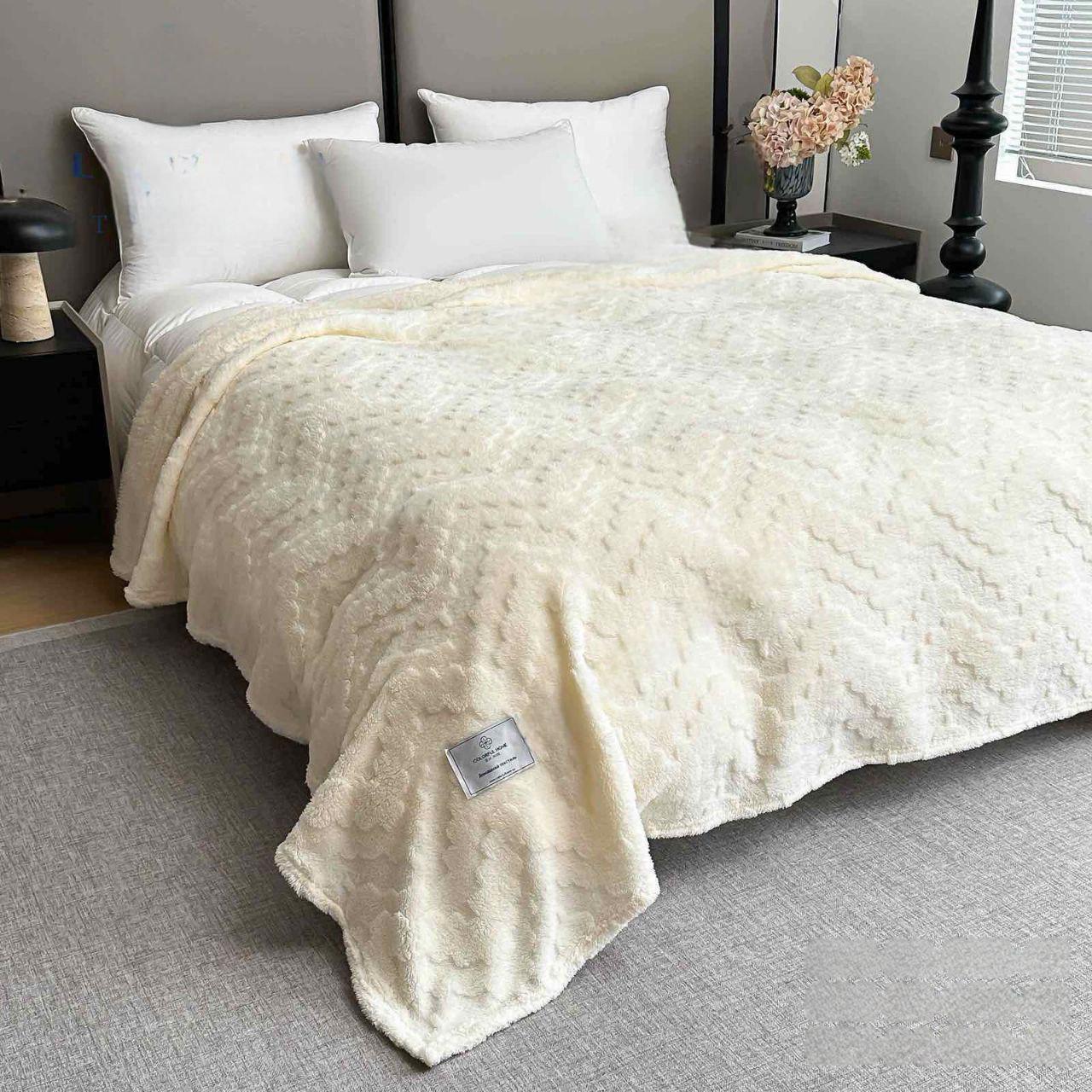 Плед флисовый Colorful Home Ступени 180x200 см Кремовый (1977) Плед флисовый Colorful Home Ступени 180x200 см Кремовый (1977)