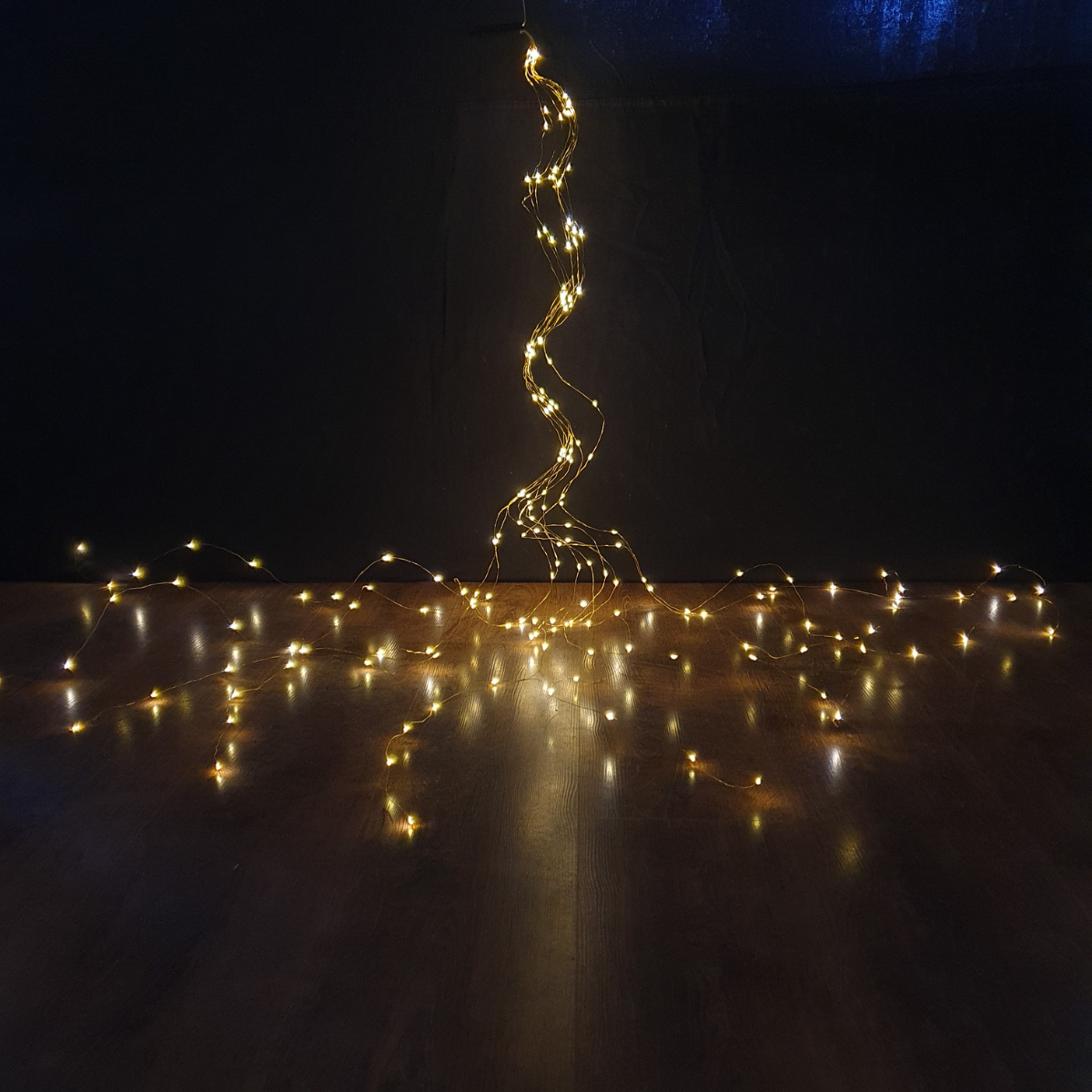 Гирлянда Конский хвост 600 LED 25 нитей по 2,5 м (GKHV-600)