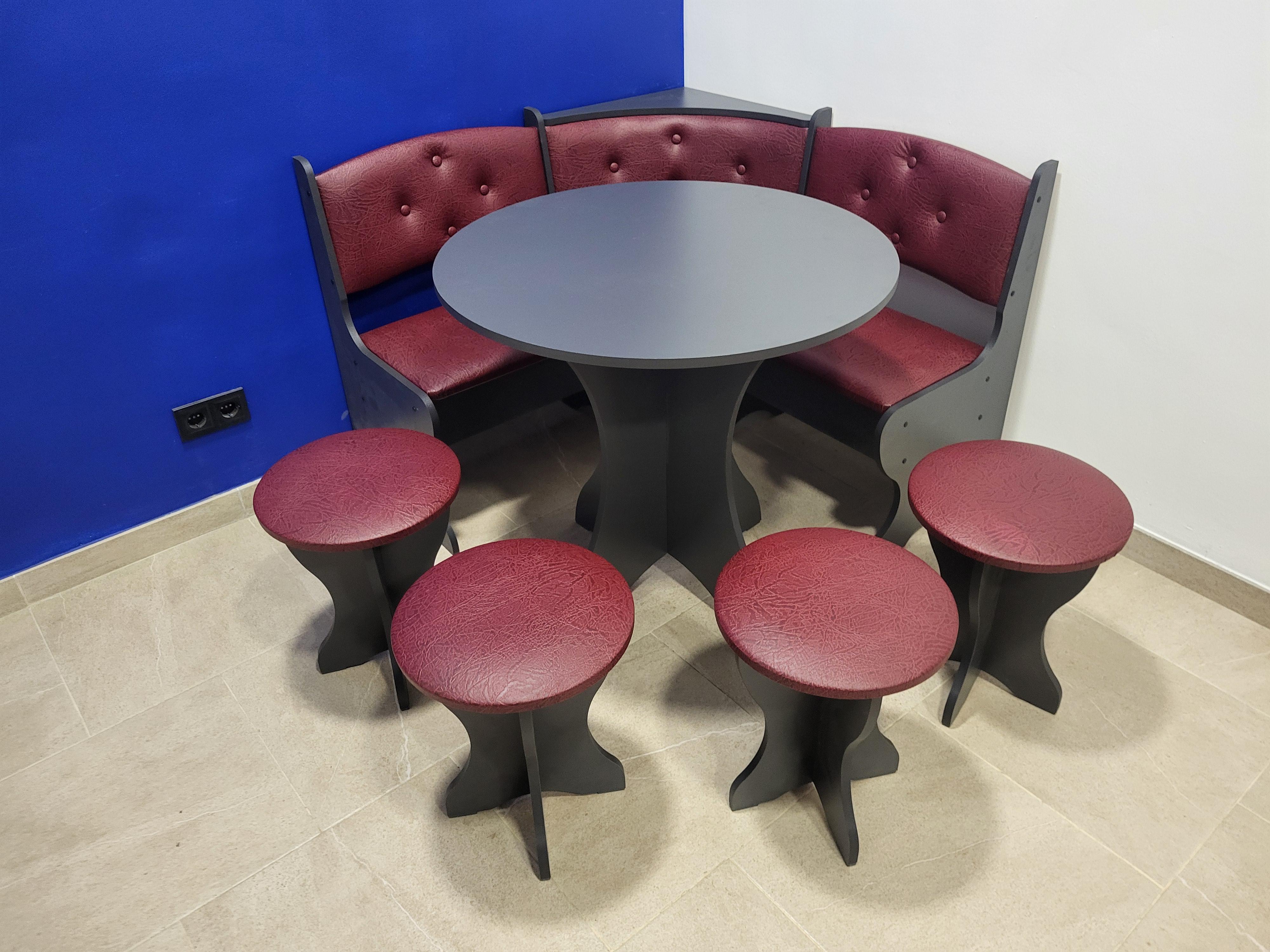 Кухонний куток Боярин зі столом та 4 табуретками ДСП/екошкіра 110х110 см Антрацит/Бордо (KS4T-A-EBR)