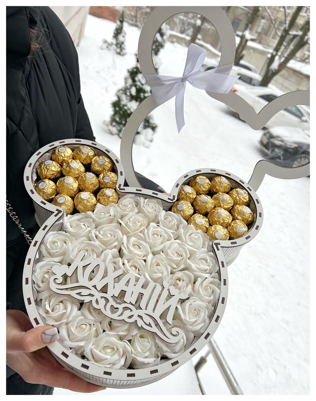 Подарунковий бокс Love is на день Святого Валентина з солодощами (2047253448) - фото 2