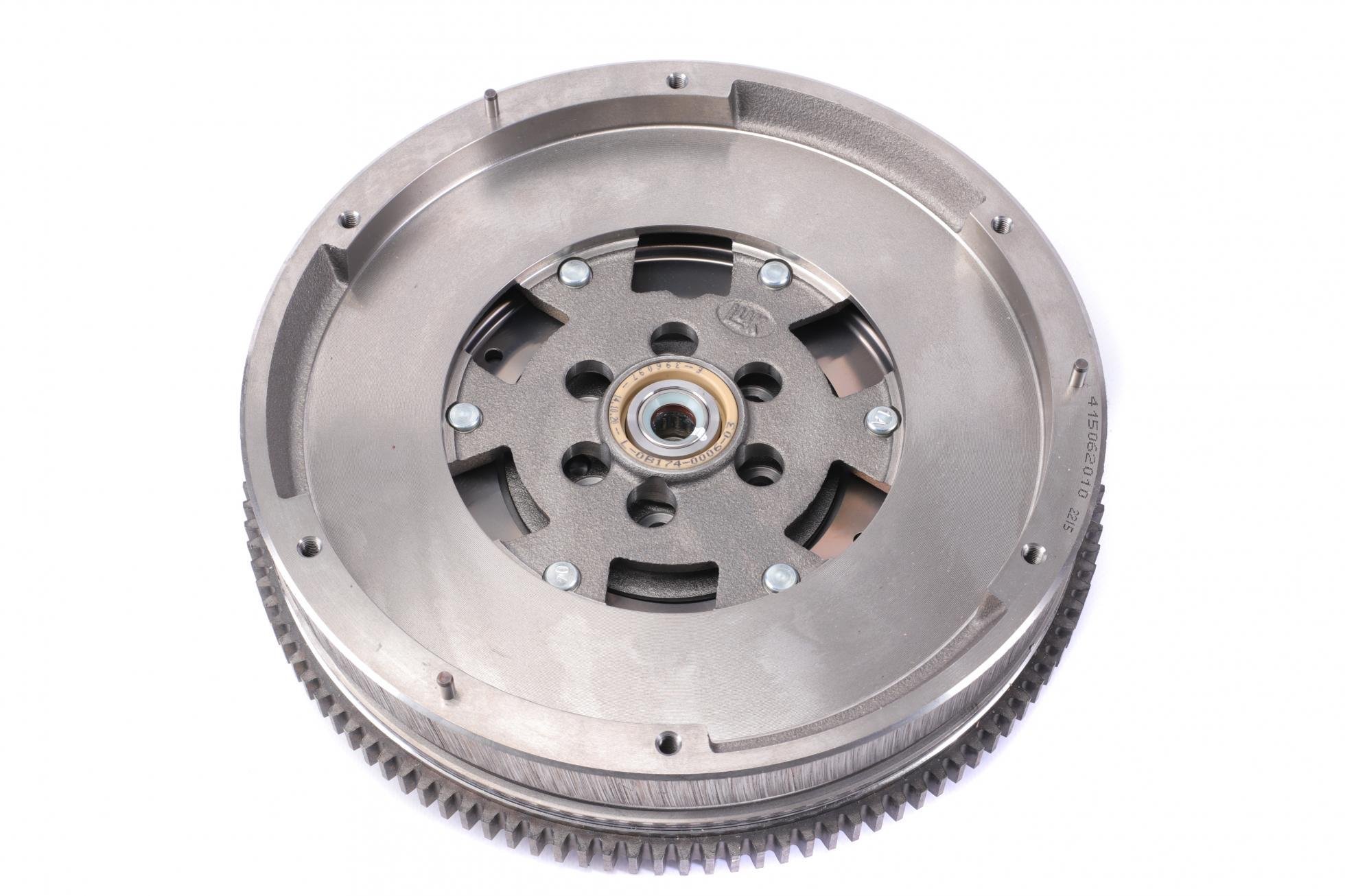 Маховик LUK 415 0620 10