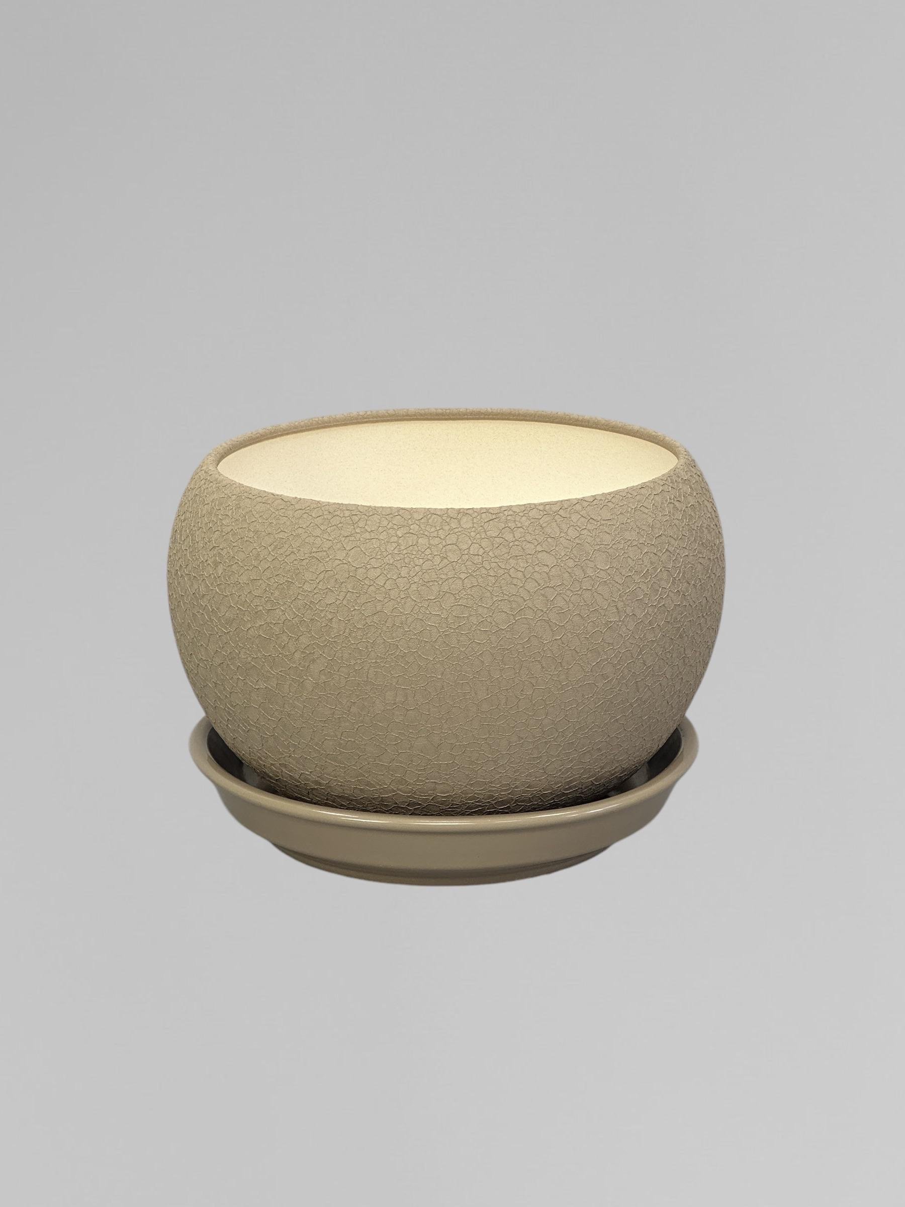 Горщик для квітів керамічний Куля шовк 1,4 л Капучино (Г01004) - фото 1 Горщик для квітів керамічний Куля шовк 1,4 л Капучино (Г01004) - фото 1