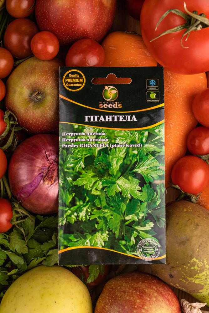 Семена World of Seeds Петрушка Гигантела 2 г (255966)