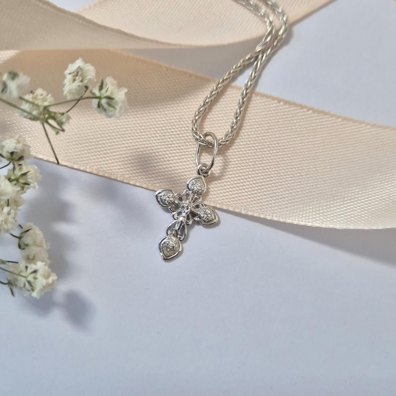 Крест с белыми камнями серебро 925 пробы 1,00 г (3022б)