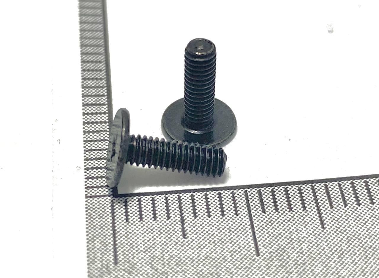 Гвинт із напівкруглою головкою PH М2,5x8 мм (002544)