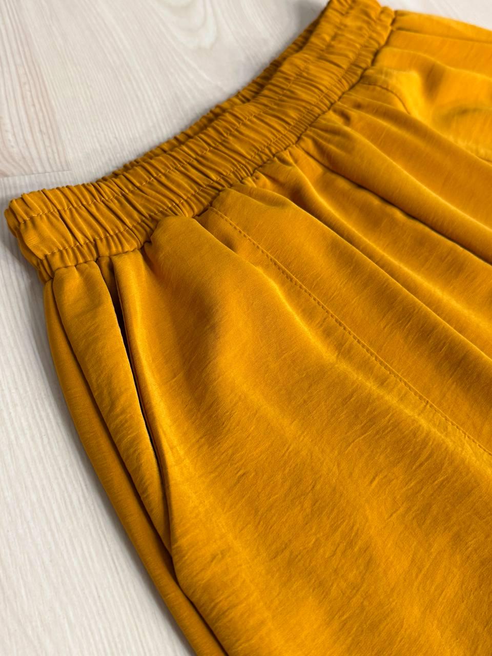 Брюки женские CLEW 0716 MOM с карманами шелковые шов впереди M Горчичный (2019) - фото 2 Брюки женские CLEW 0716 MOM с карманами шелковые шов впереди M Горчичный (2019) - фото 2