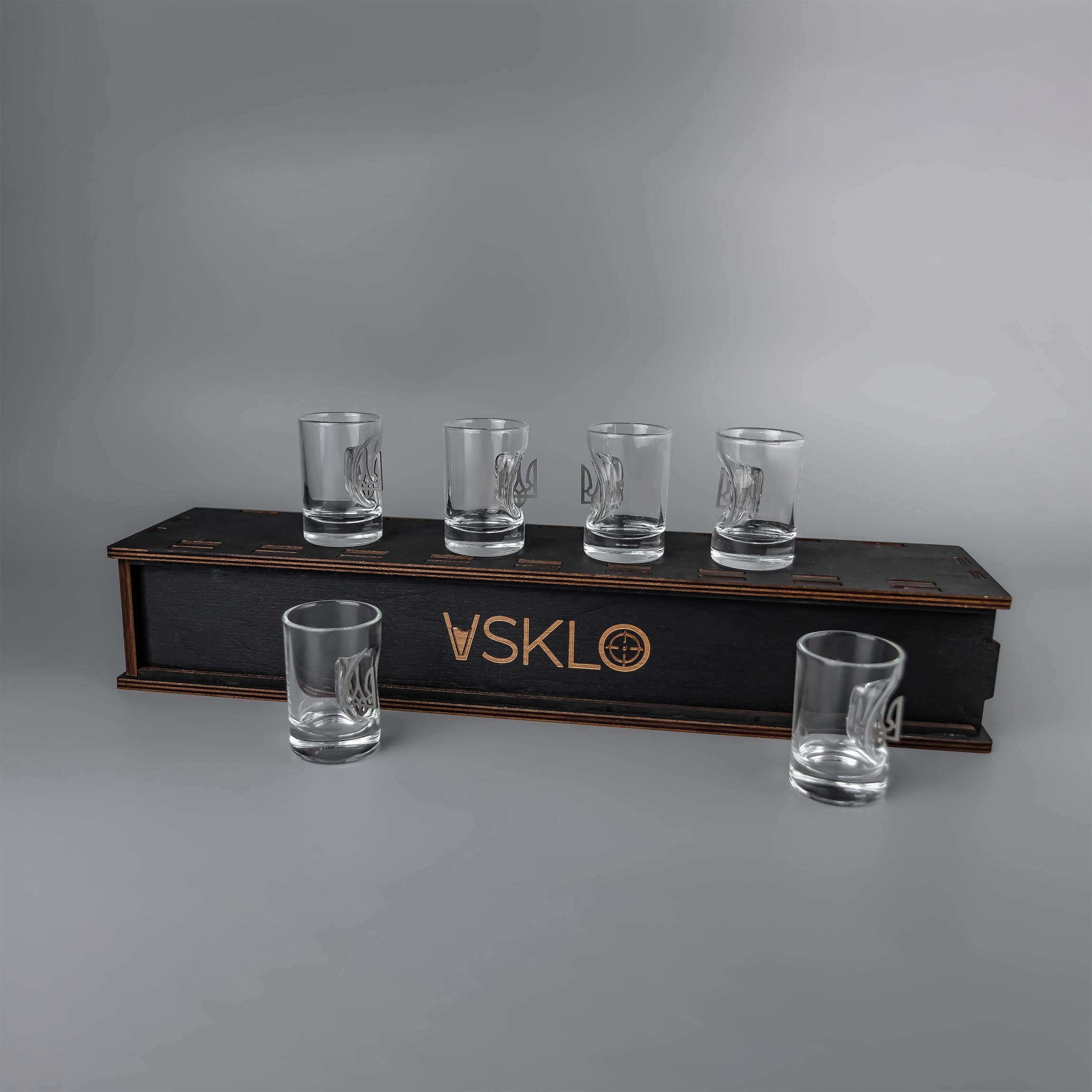 Набор рюмок с гербами на подставке с упаковкой (24843150) - фото 4 Набор рюмок с гербами на подставке с упаковкой (24843150) - фото 4