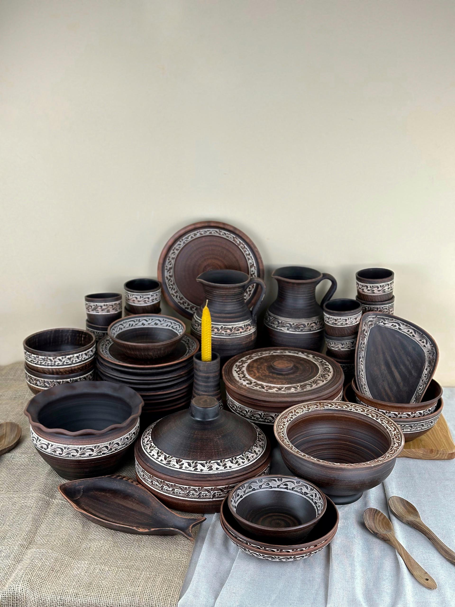 Набор керамической глиняной посуды Рождественский На Святвечер на 12 человек ангоб (3128-8)