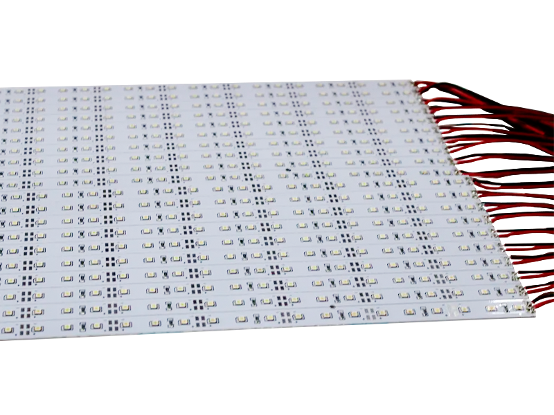 Линейка светодиодная 3030-72LED IP20 6000K 12V 1000 мм LEDUA (5796)
