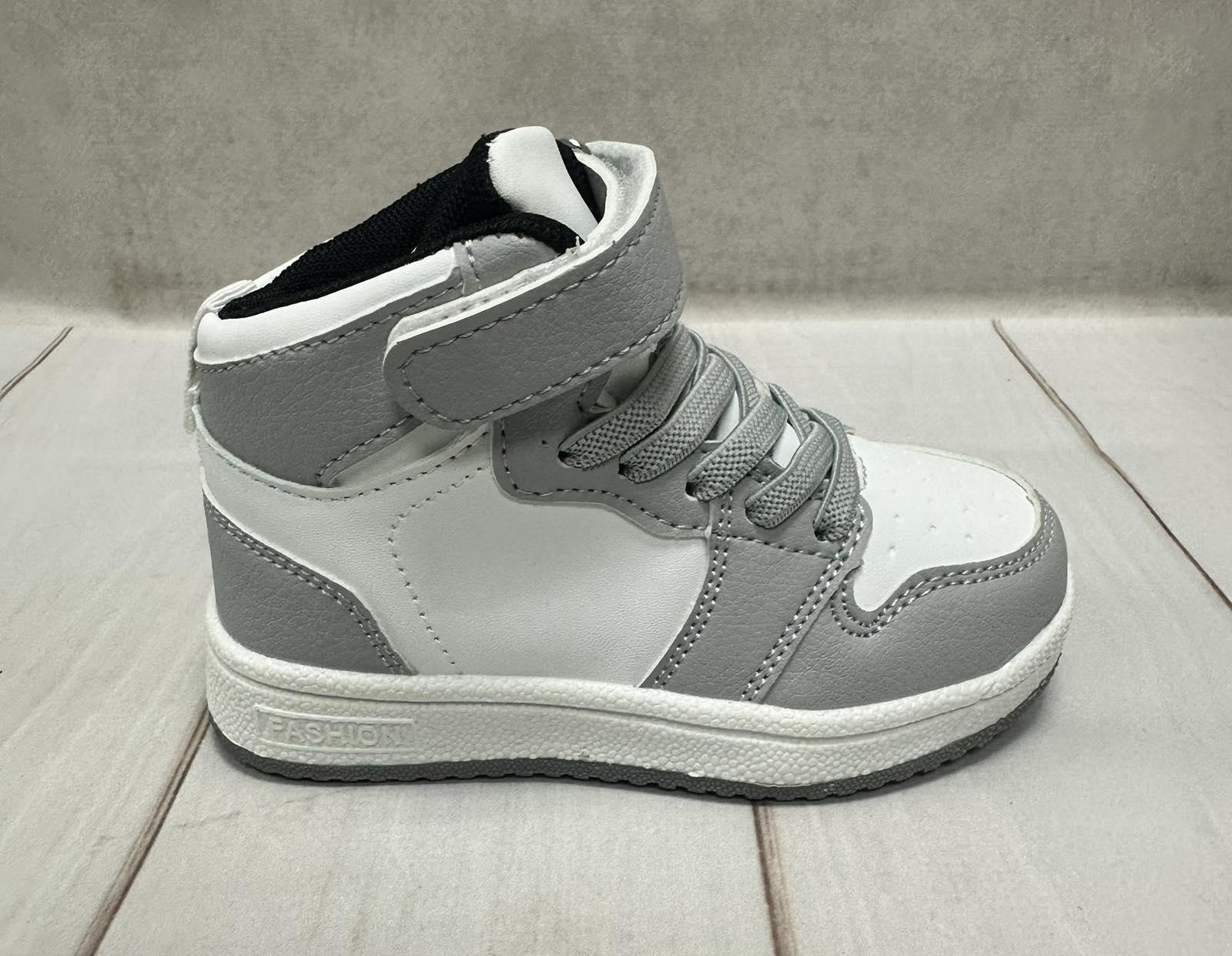 Кросівки-хайтопи дитячі Kimbo air р. 26 16,7 см Білий/Сірий Кросівки-хайтопи дитячі Kimbo air р. 26 16,7 см Білий/Сірий