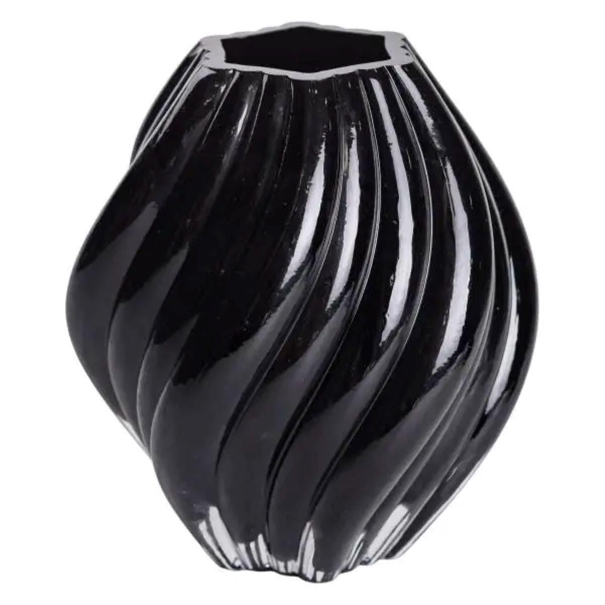 Ваза декоративная стеклянная для цветов фигурная 22,5 см 3 л Черный (6623)