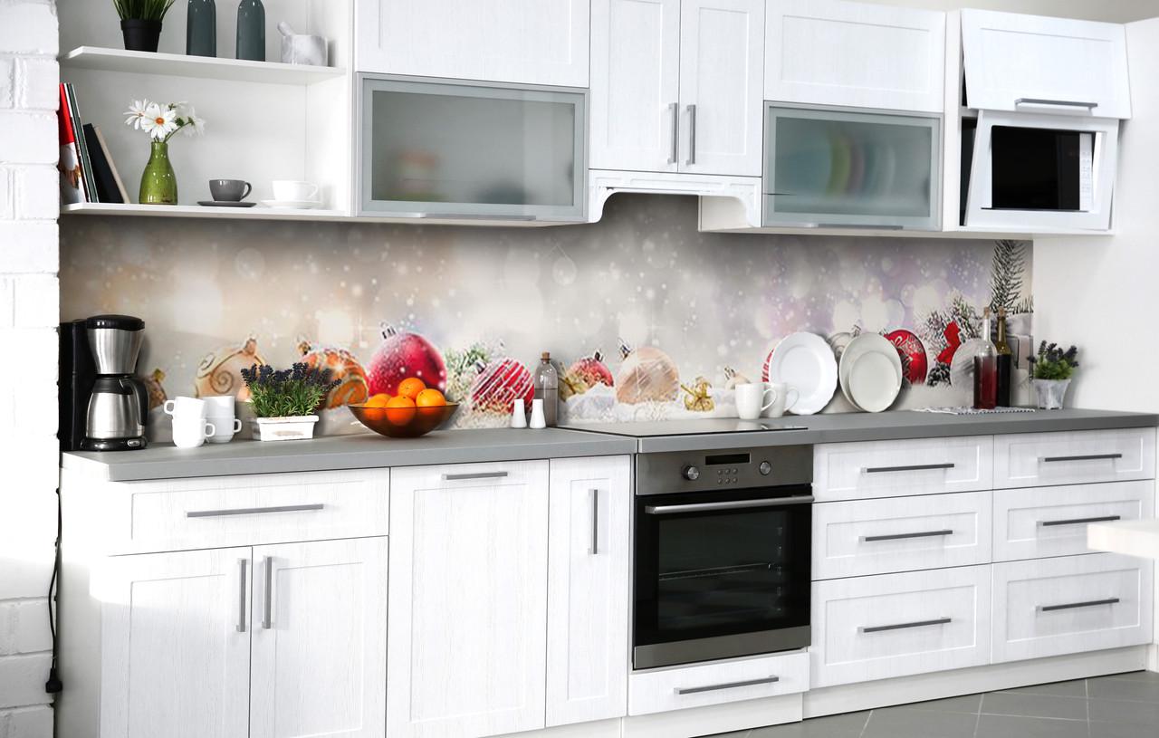 Кухонный фартук елочные шарики виниловый самоклеющийся 65х250 см