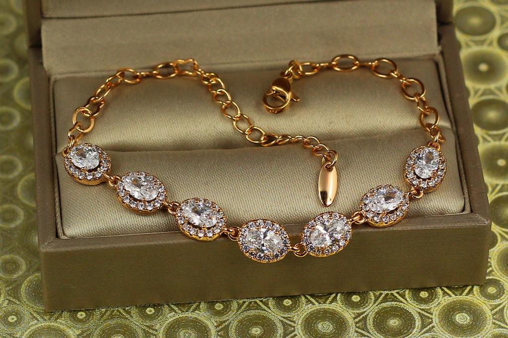 Браслет Xuping Jewelry Малинки на цепочке с белыми камнями 17 см х 7 мм Золотистый (2196443636)