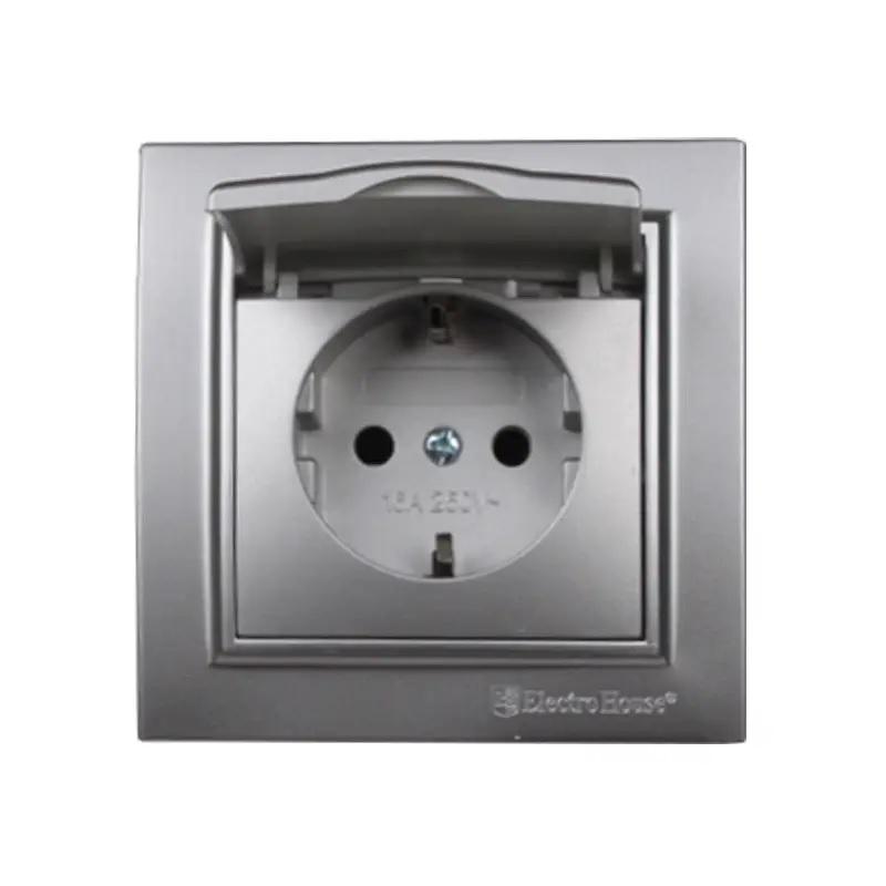 Розетка с крышкой ElectroHouse с заземлением IP44 16A Серебряный камень (EH-2116-ST) Розетка с крышкой ElectroHouse с заземлением IP44 16A Серебряный камень (EH-2116-ST)