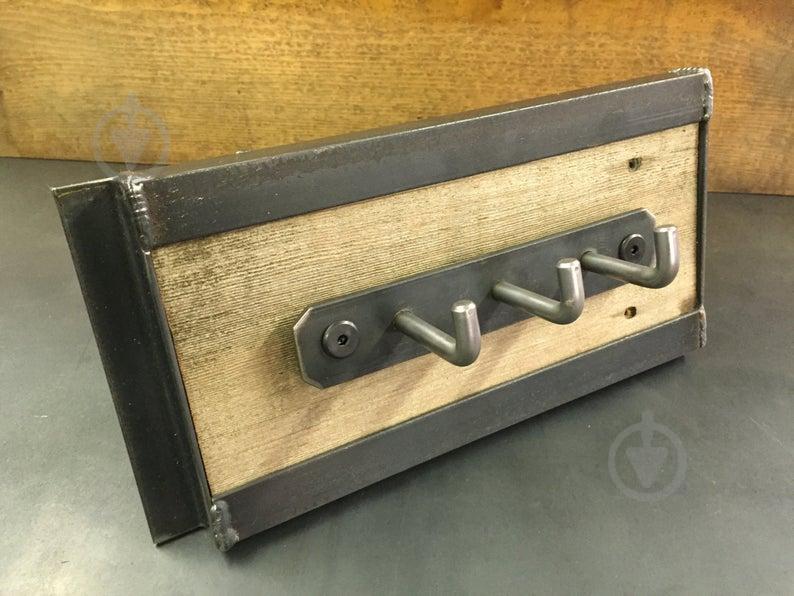 Вешалка GoodsMetall в стиле Лофт 500х200 ВШ411