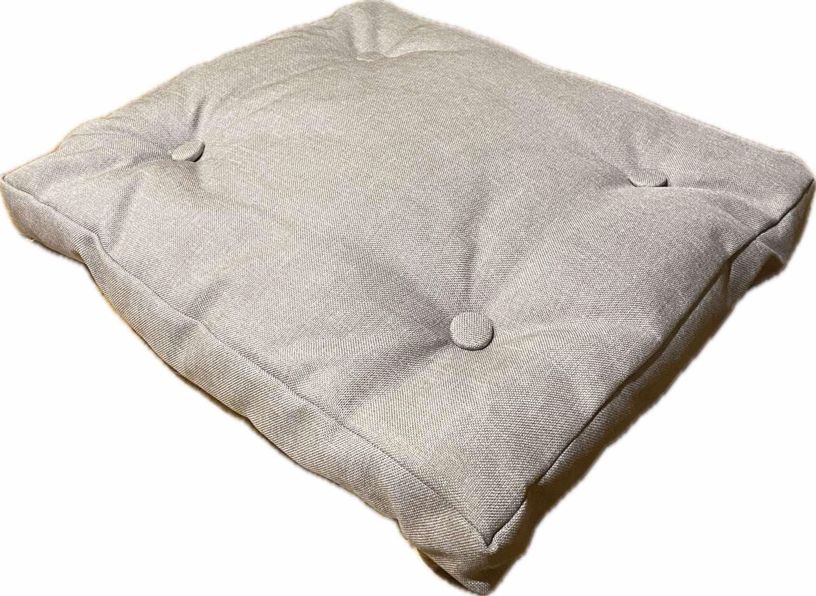 Подушка на стілець 43x37 см (13940725)