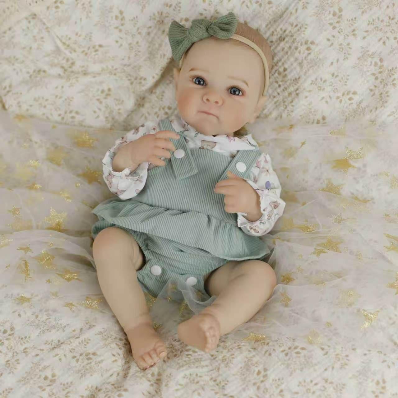 Кукла коллекционная силиконовая Reborn анатомическая Девочка Пупс Стелла виниловая Молд Бетти 50 см Кукла коллекционная силиконовая Reborn анатомическая Девочка Пупс Стелла виниловая Молд Бетти 50 см