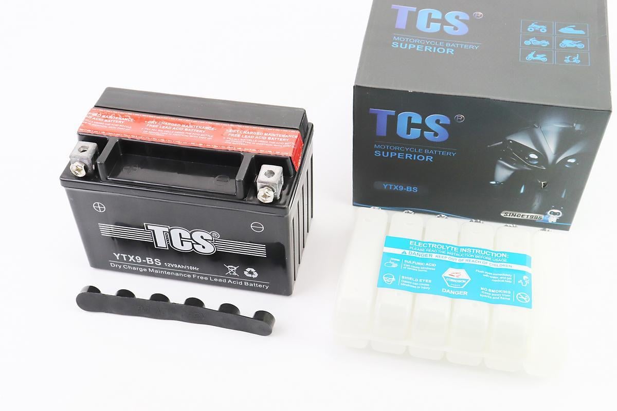 Аккумулятор для мотоцикла кислотный TCS 12V 9 Ah YTX9-BS