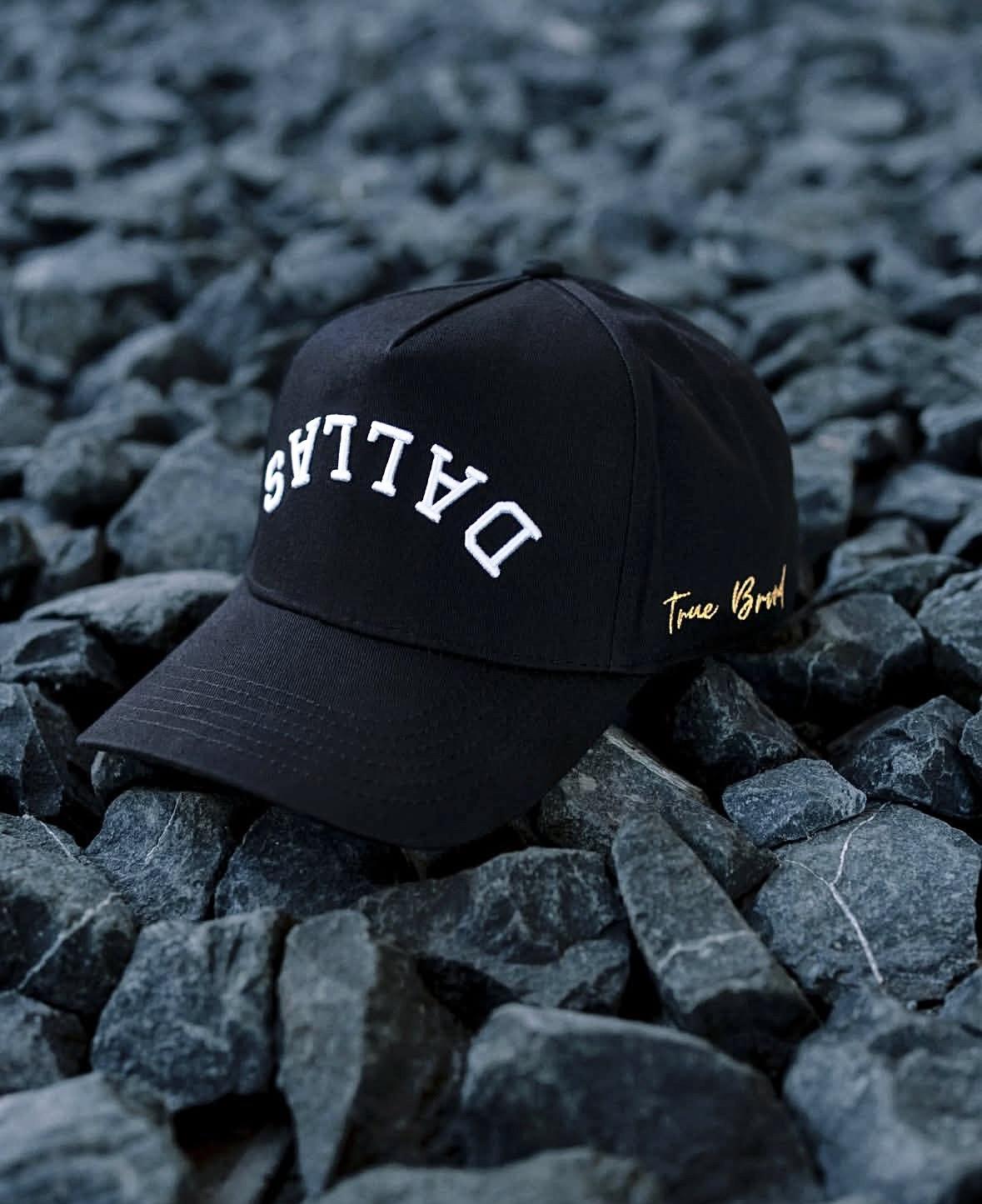 Кепка бейсболка логотип Wuke Dallas Даллас с изогнутым козырьком унисекс one size Черный - фото 5 Кепка бейсболка логотип Wuke Dallas Даллас с изогнутым козырьком унисекс one size Черный - фото 5