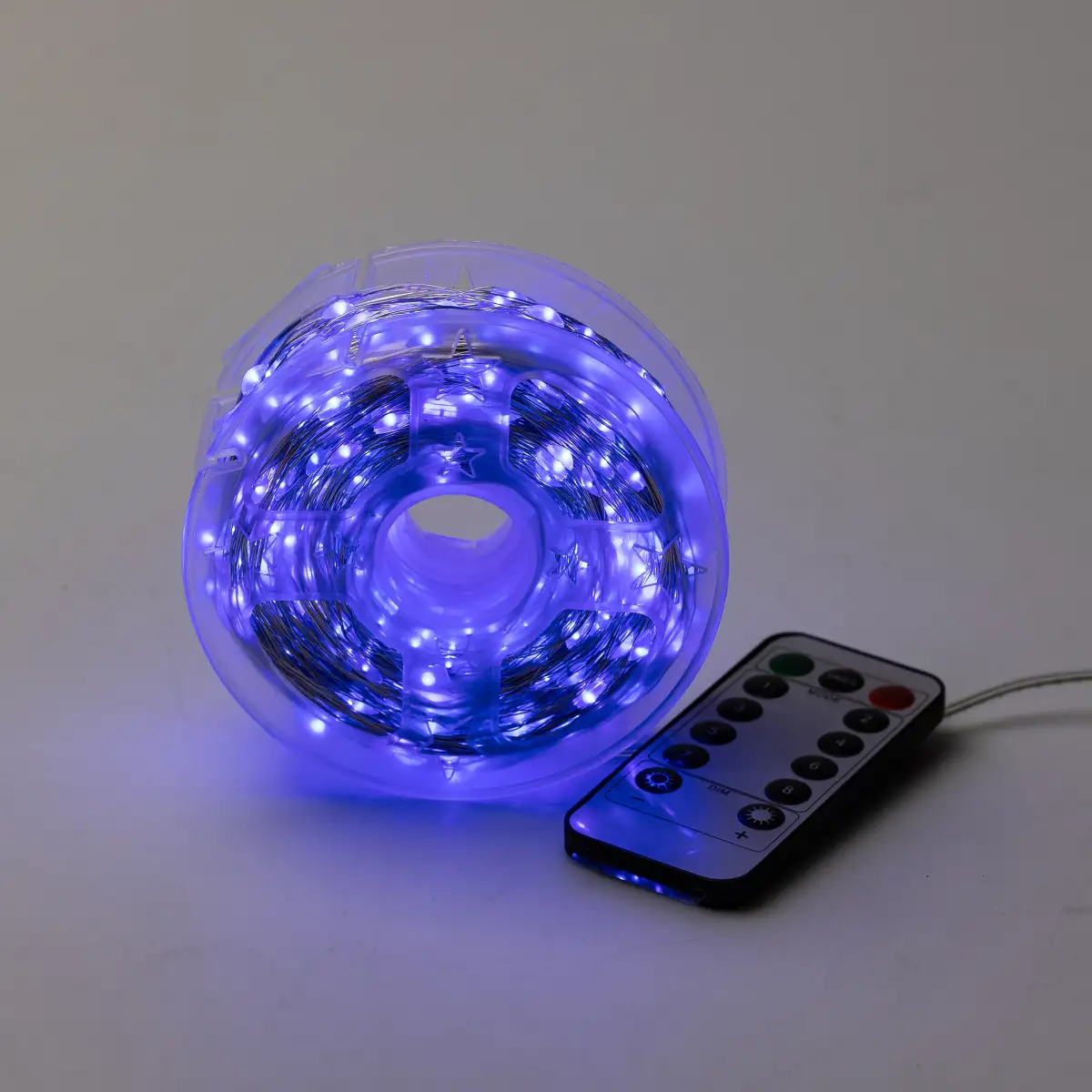 Гірлянда нитка GarlandoPro 1000L100MWBL Роса 1000 LED 100 м від мережі Синій (118-107- 1000L100MWBL) - фото 1 Гірлянда нитка GarlandoPro 1000L100MWBL Роса 1000 LED 100 м від мережі Синій (118-107- 1000L100MWBL) - фото 1