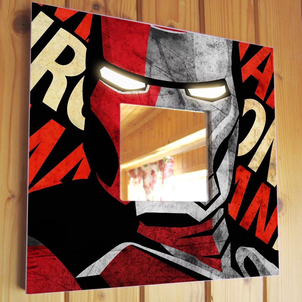 Зеркало декоративное "Железный человек" 260х260 мм (M04354)