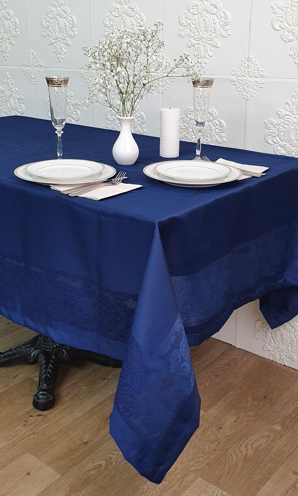 Скатерть тефлоновая Maison Royale Jumbo 160x220 см Dark Blue (CN22604) Скатерть тефлоновая Maison Royale Jumbo 160x220 см Dark Blue (CN22604)